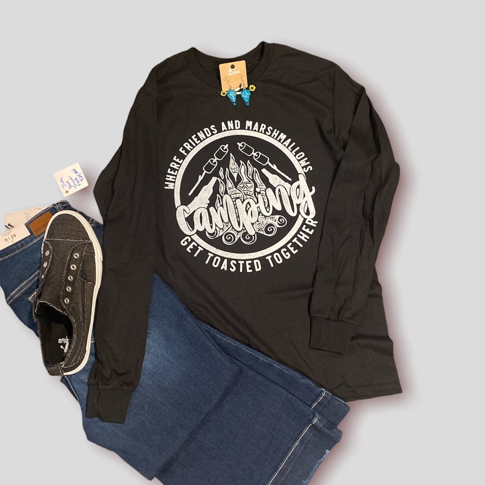 Black long sleeve tee